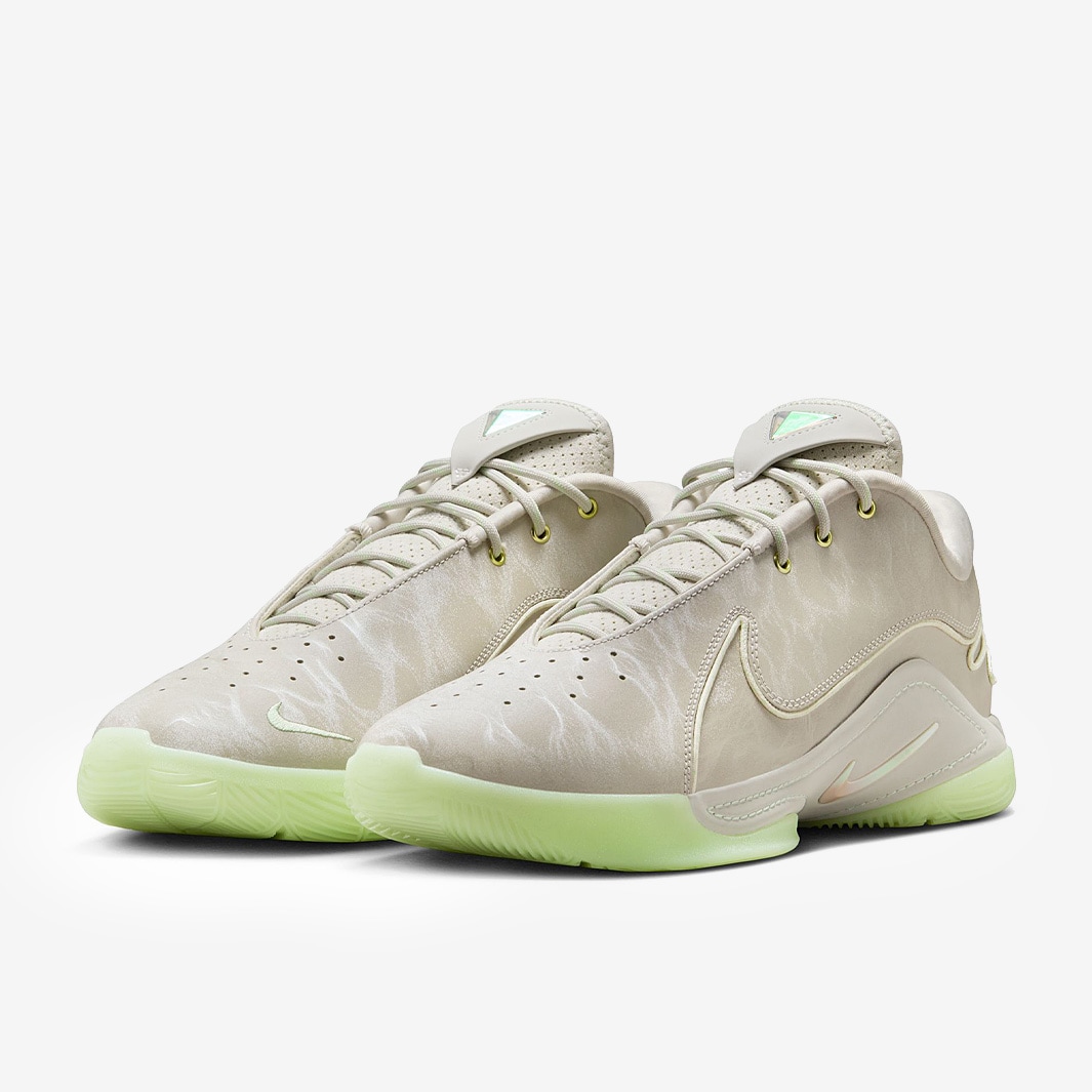 Nike Lebron XXII - Light Bone/Soft Pearl/Vapor Green - Mens Shoes