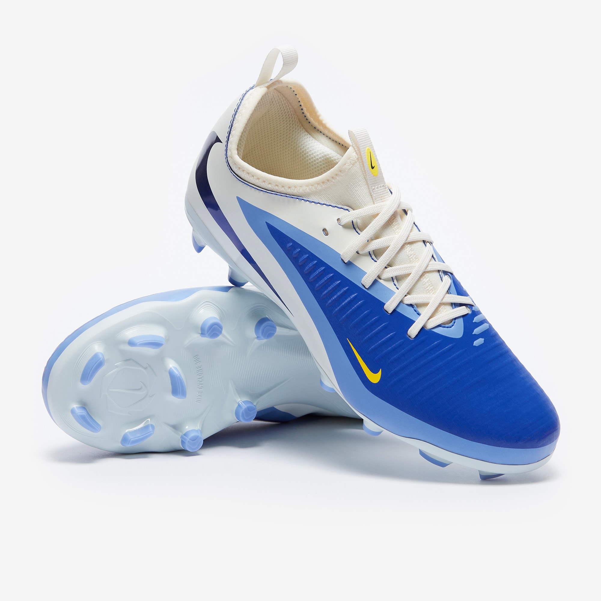 size 6 youth soccer cleats