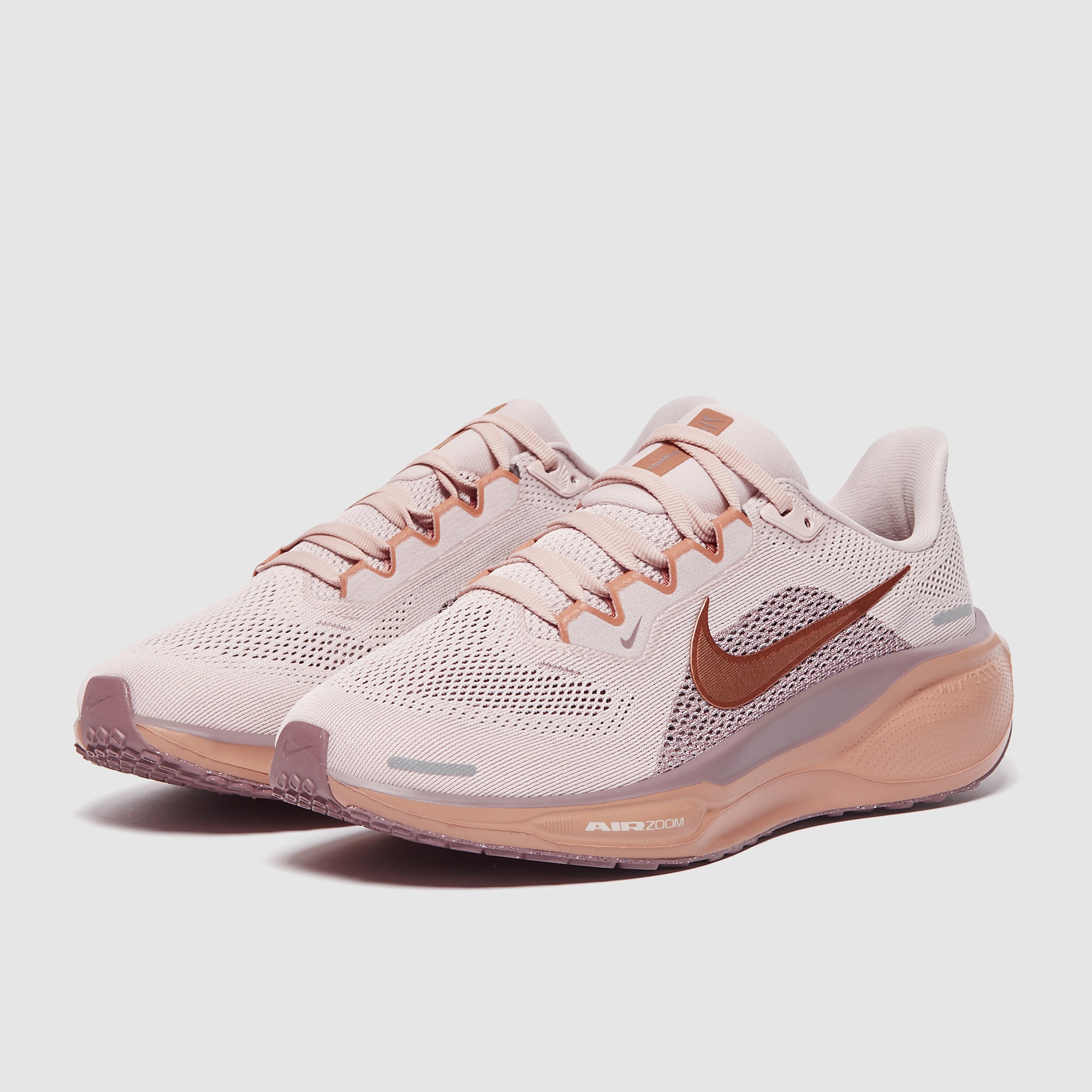 nike women's shoes sparkle