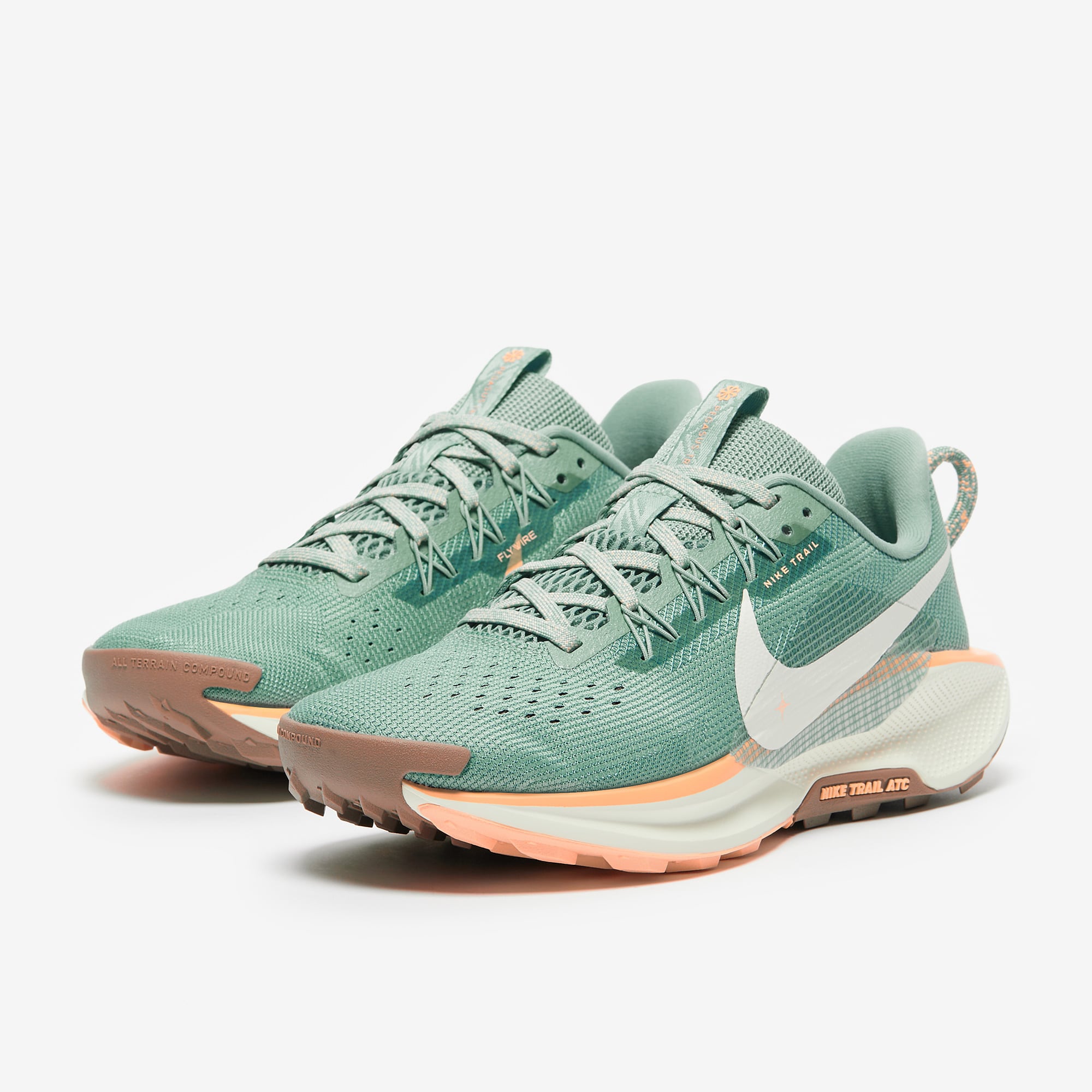 nike women's runners on sale