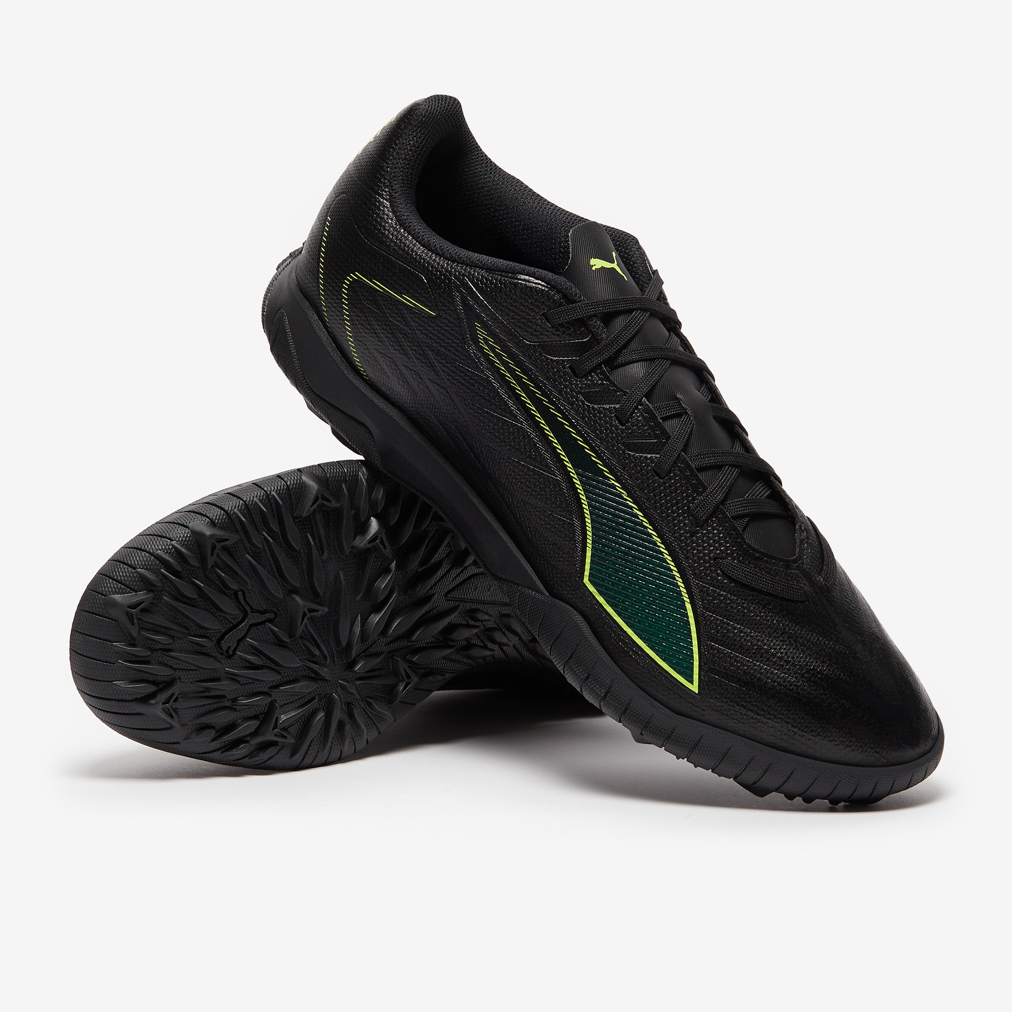 Puma Ultra 6 Play TT
