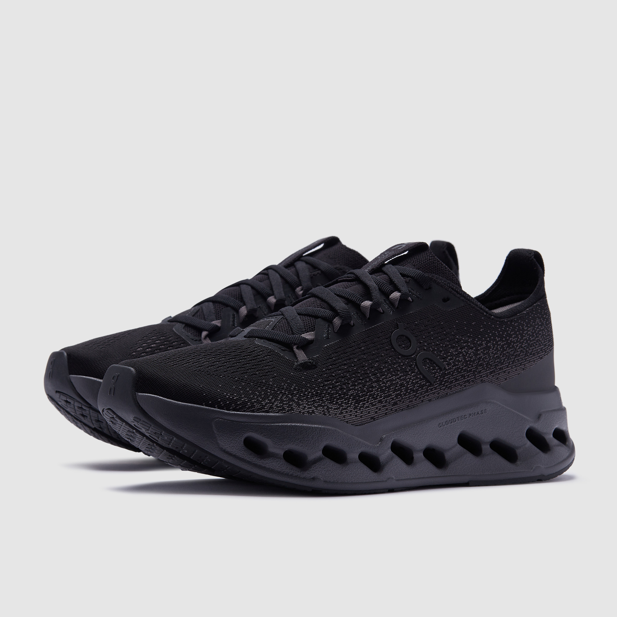 On Cloudsurfer Max Black