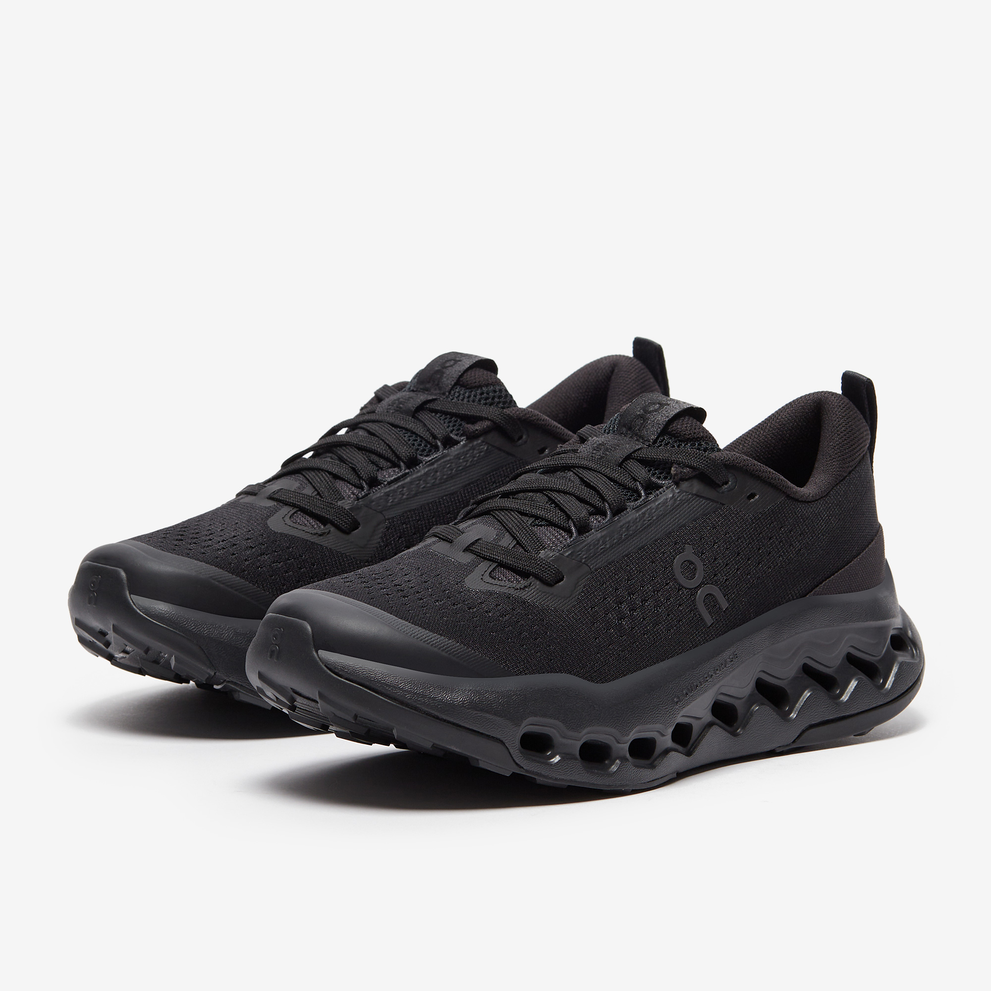 On Womens Cloudsurfer Trail 2 Black