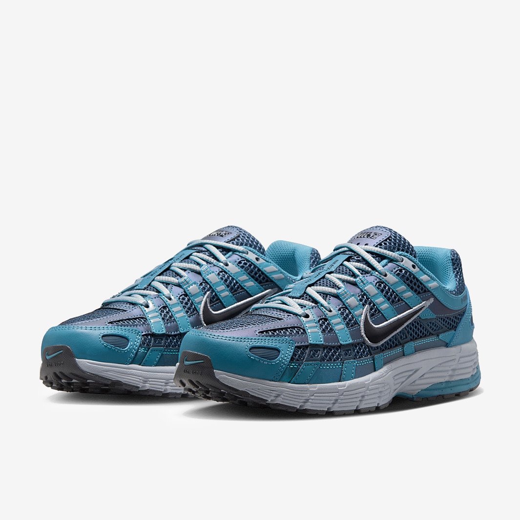 ladies niketrainers