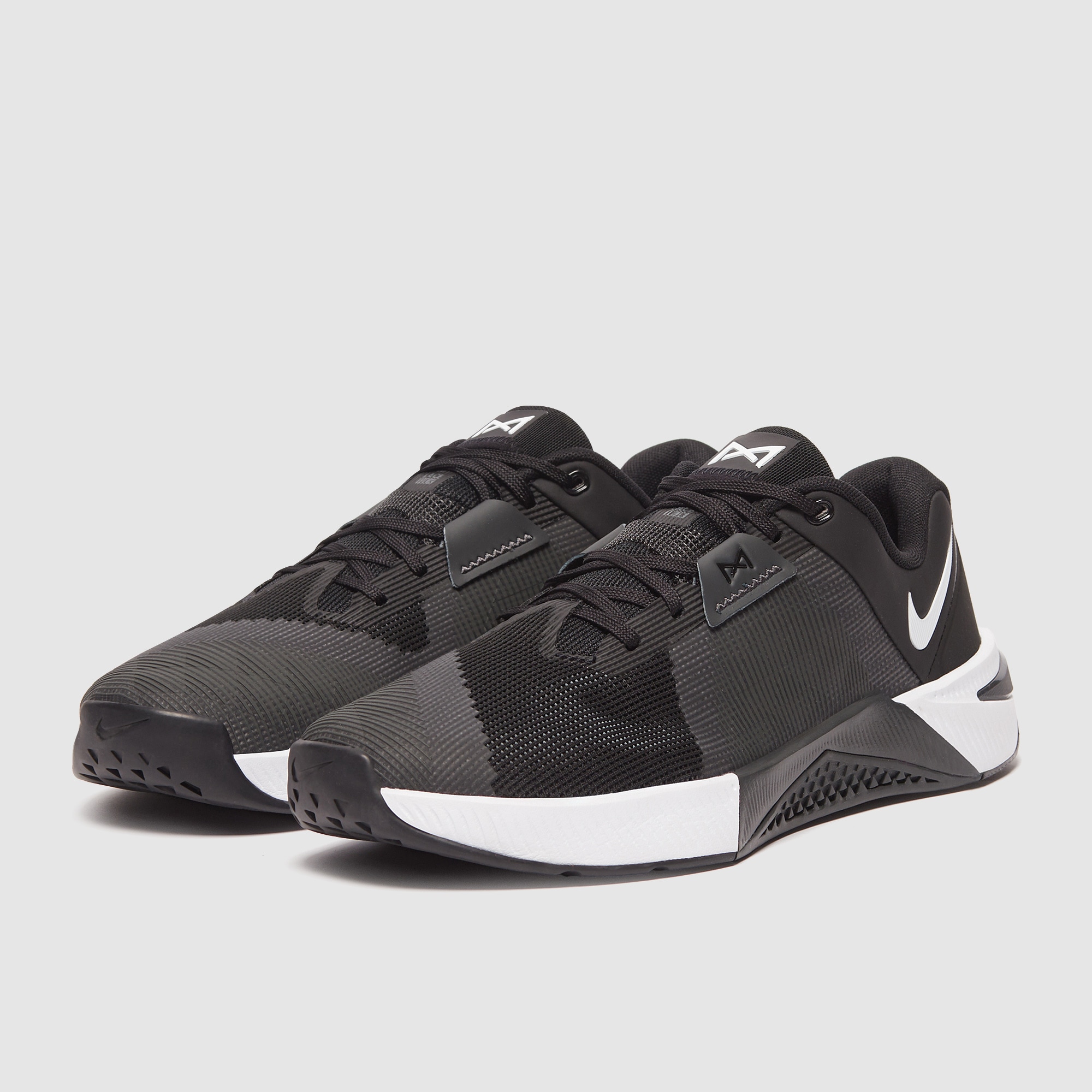 famous footwear nike metcon