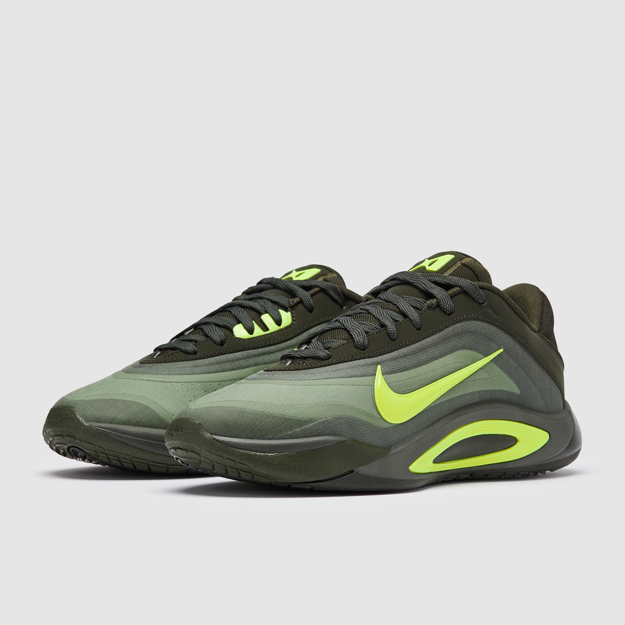 eastbay clearance basketball shoes