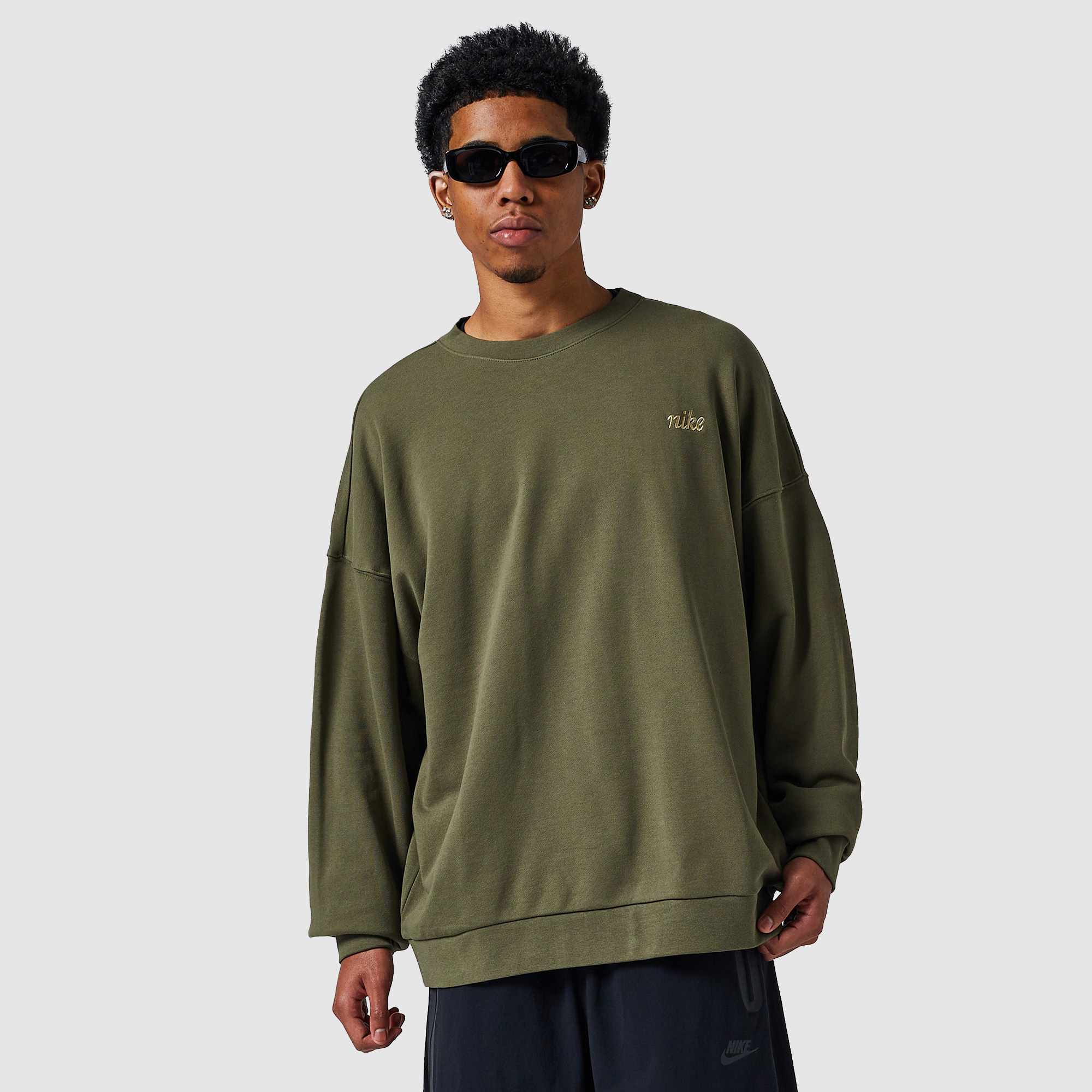 Nike Sportswear Club Oversized Crew Sweatshirt Green