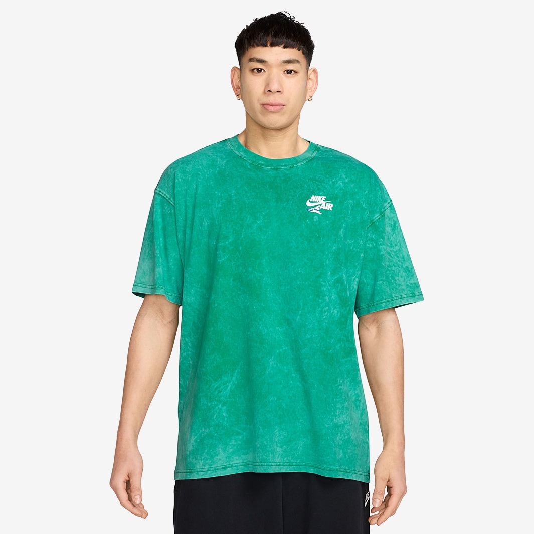 green nike air t shirt