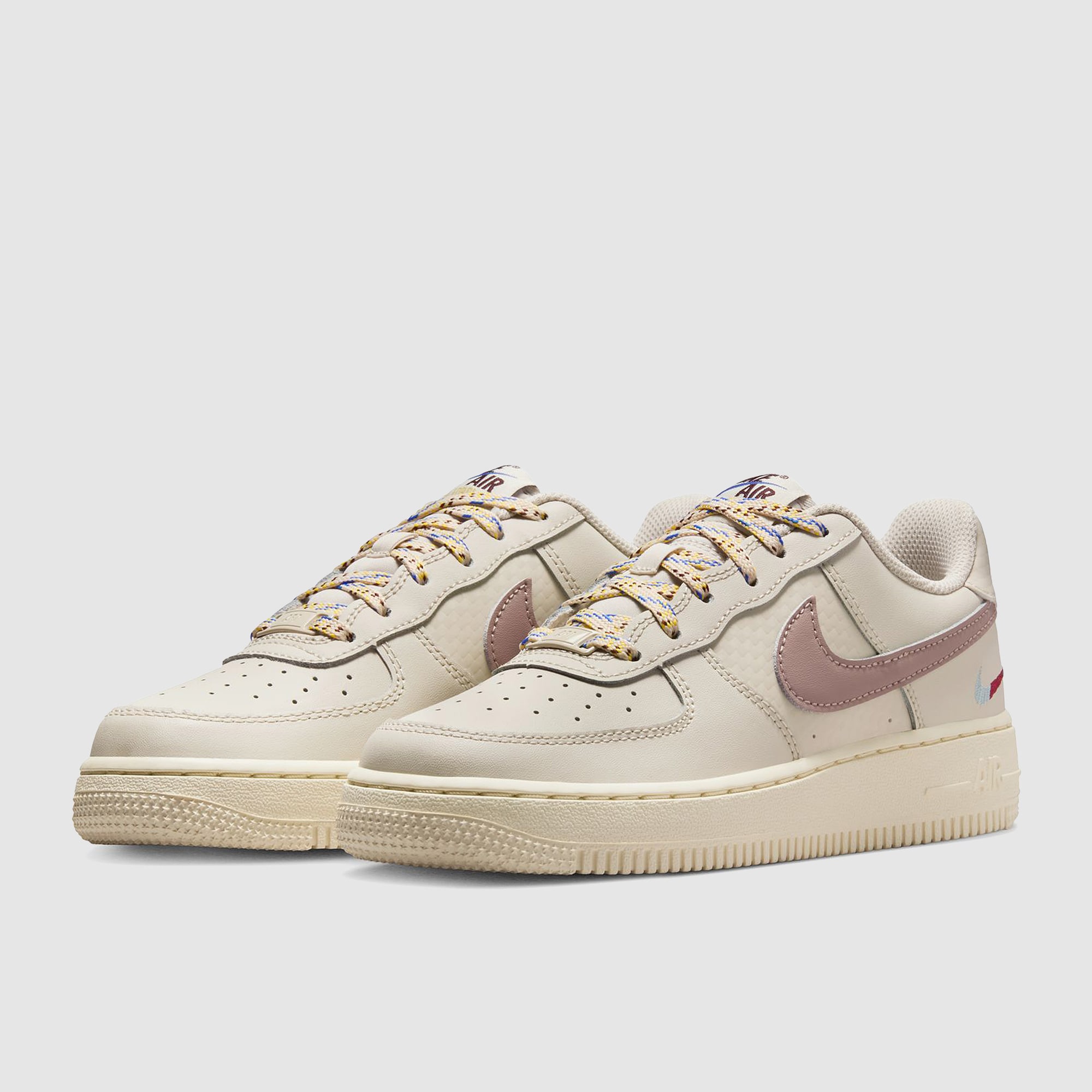 nike air force 1 beige junior