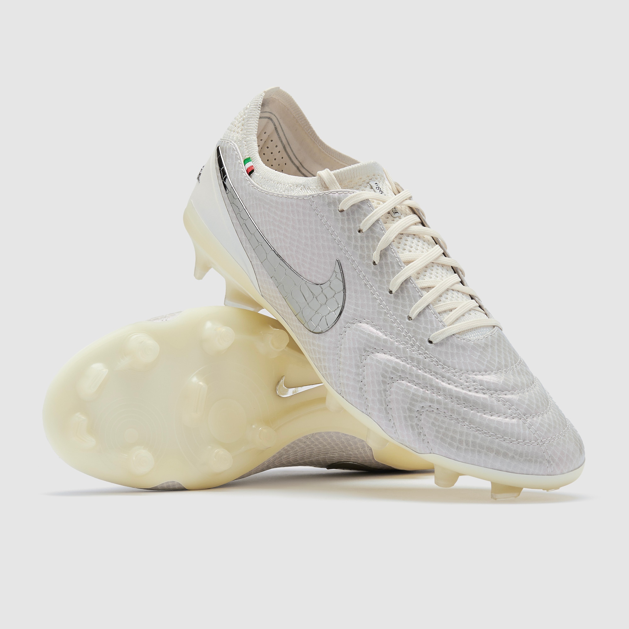 nike tiempo white football boots