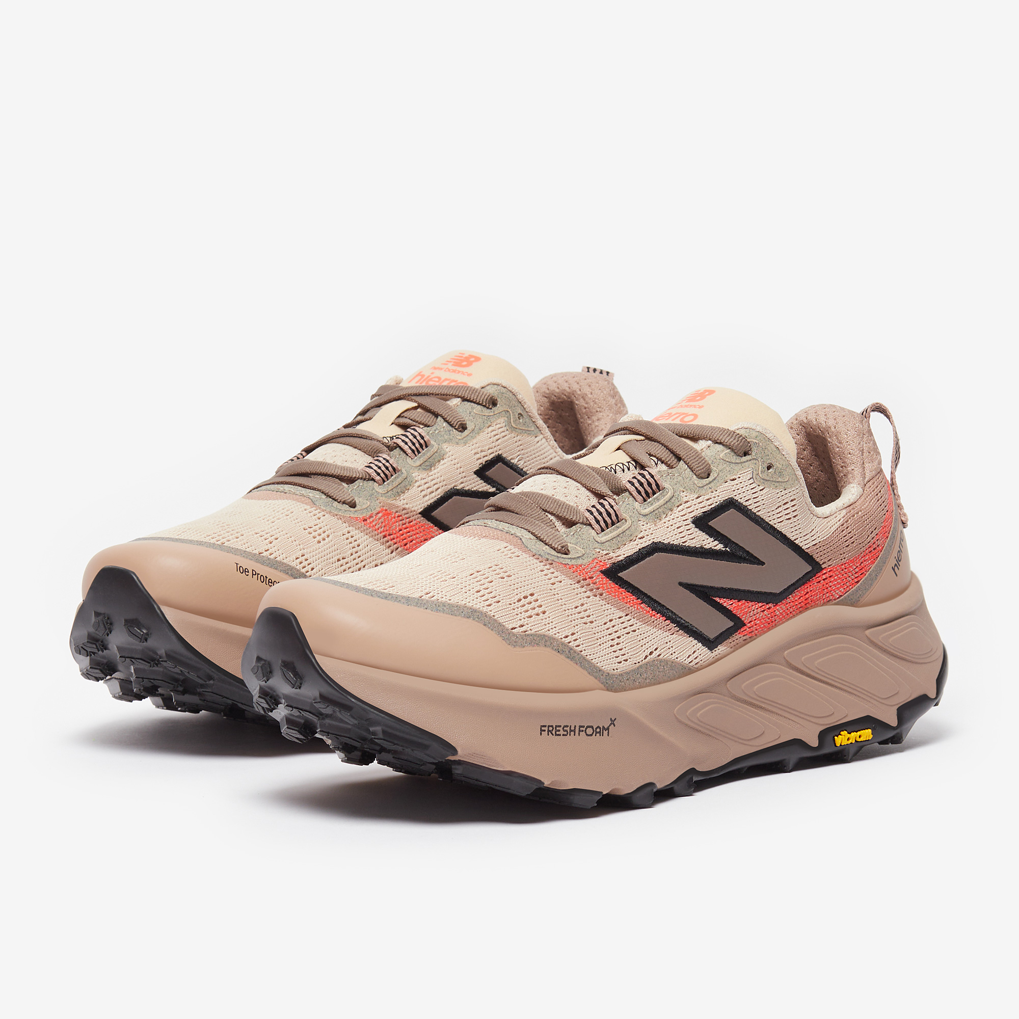 New Balance Hierro V9 Beige