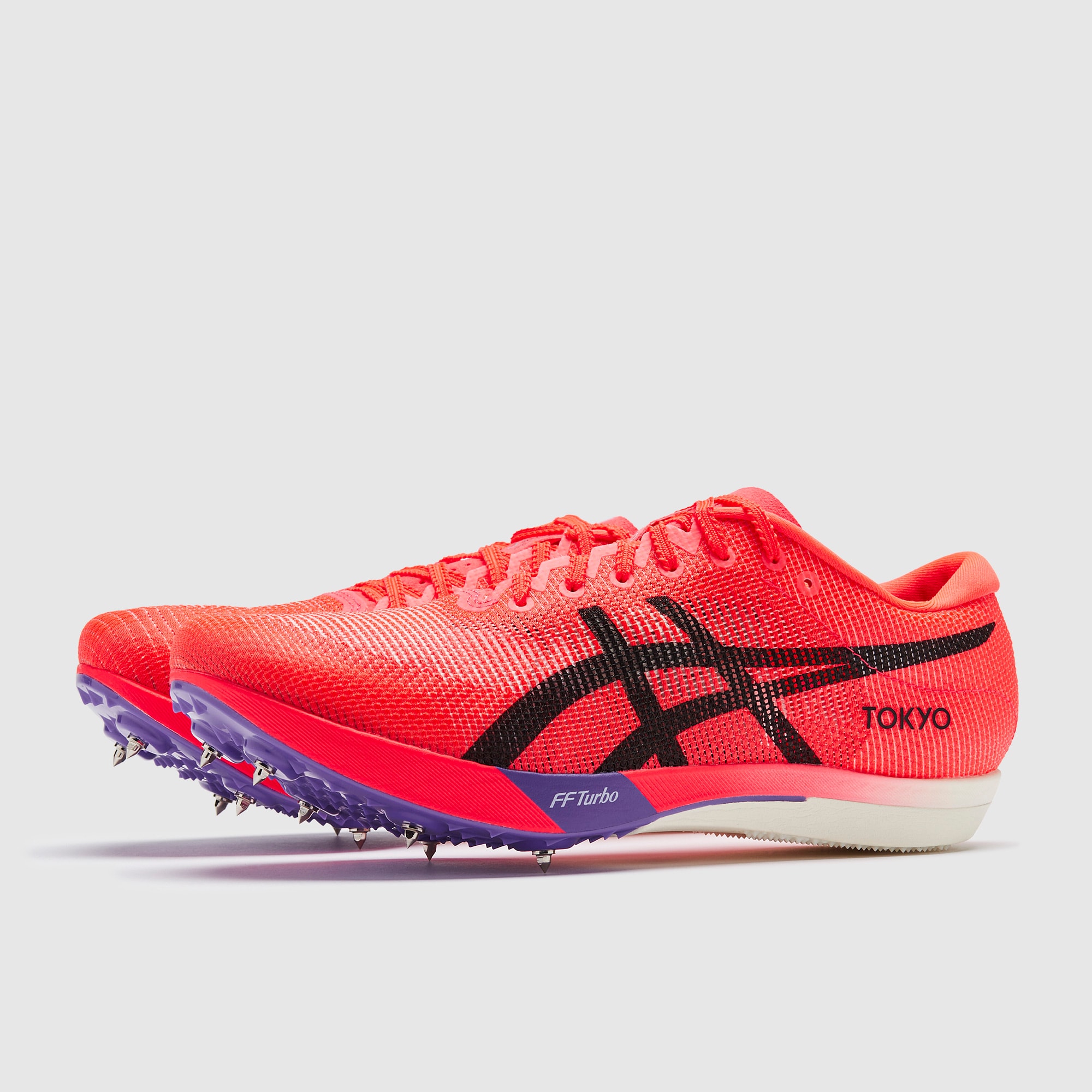 asics track cleats