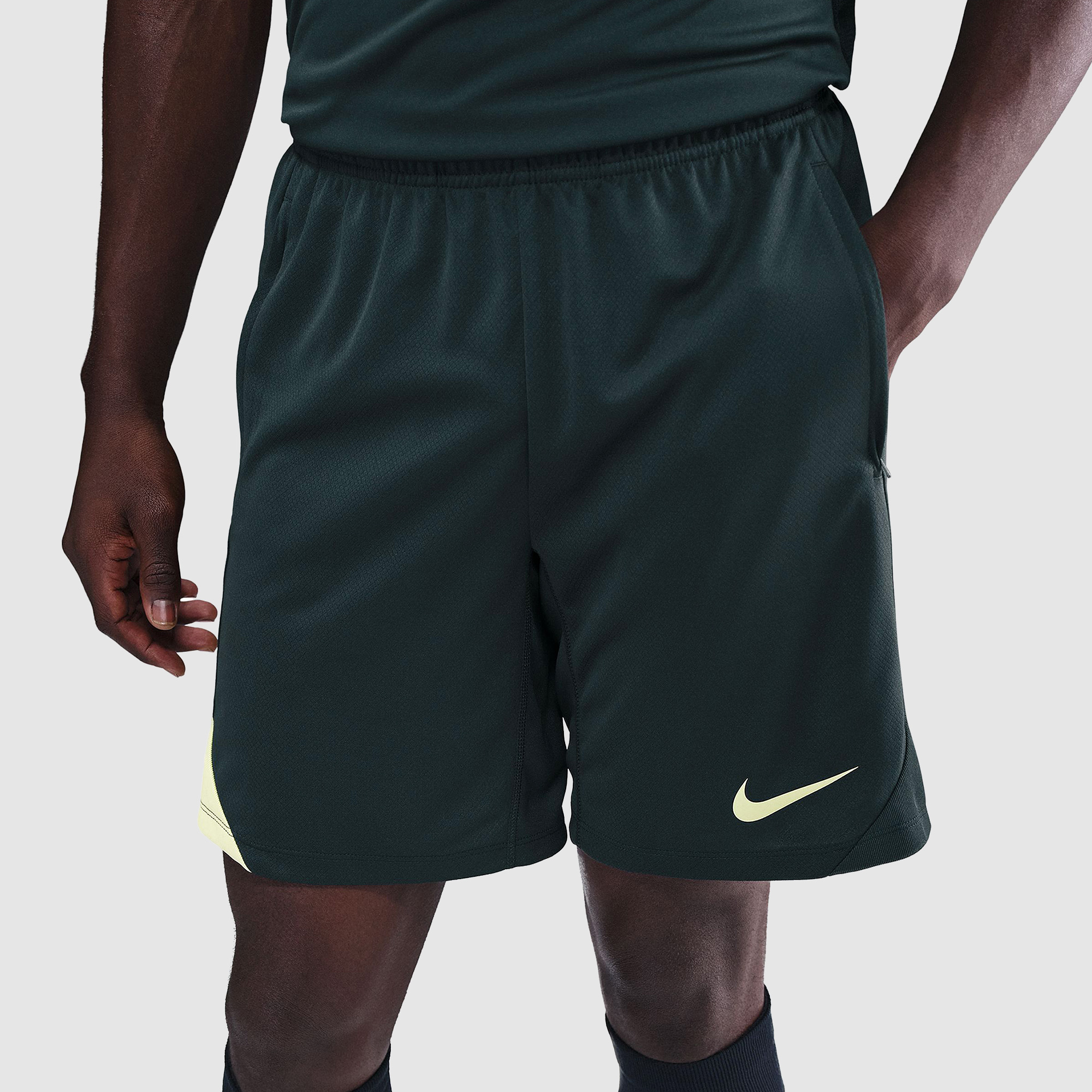 Nike Strike Dri Fit Shorts Green