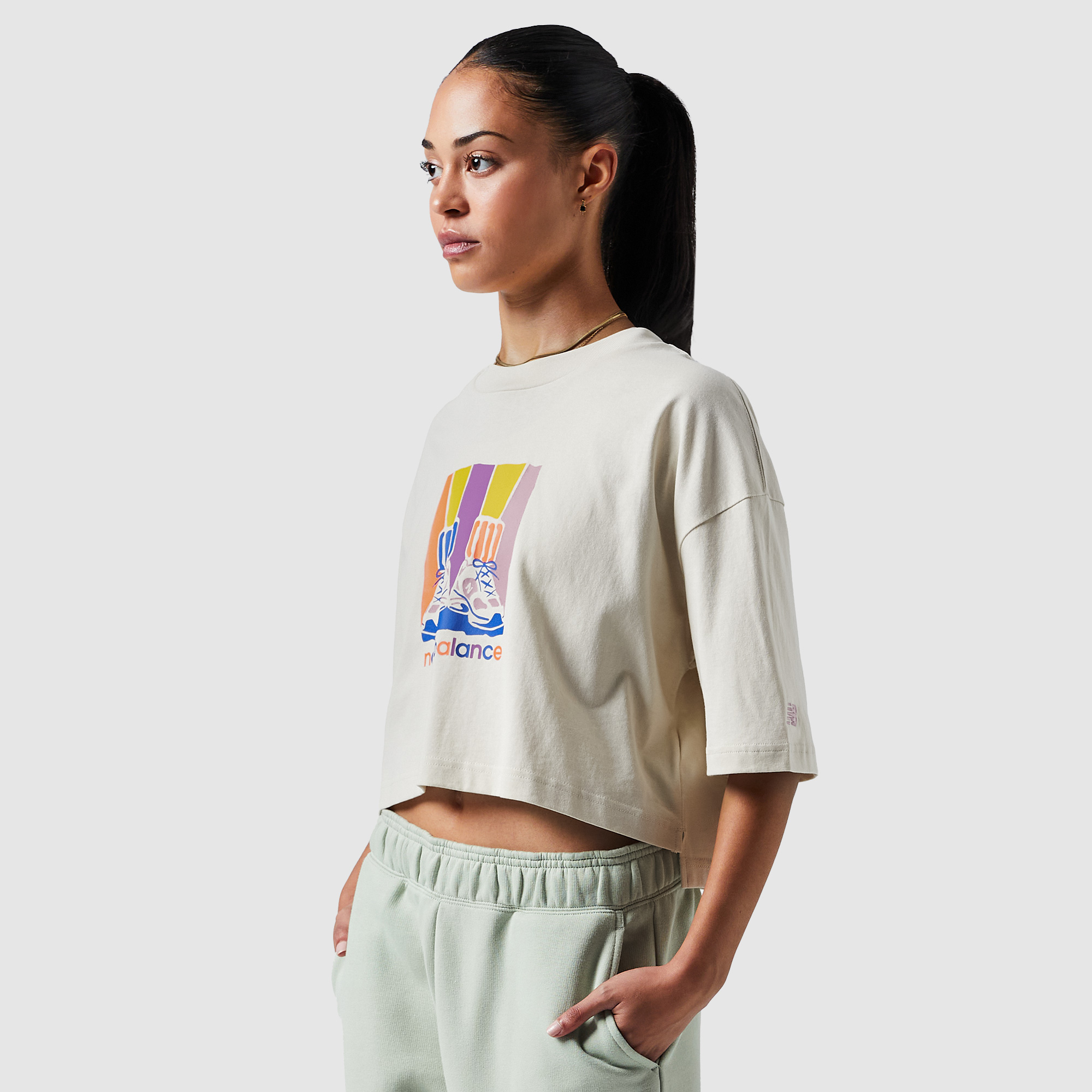 New Balance Womens Athletics Gradient T Shirt Beige