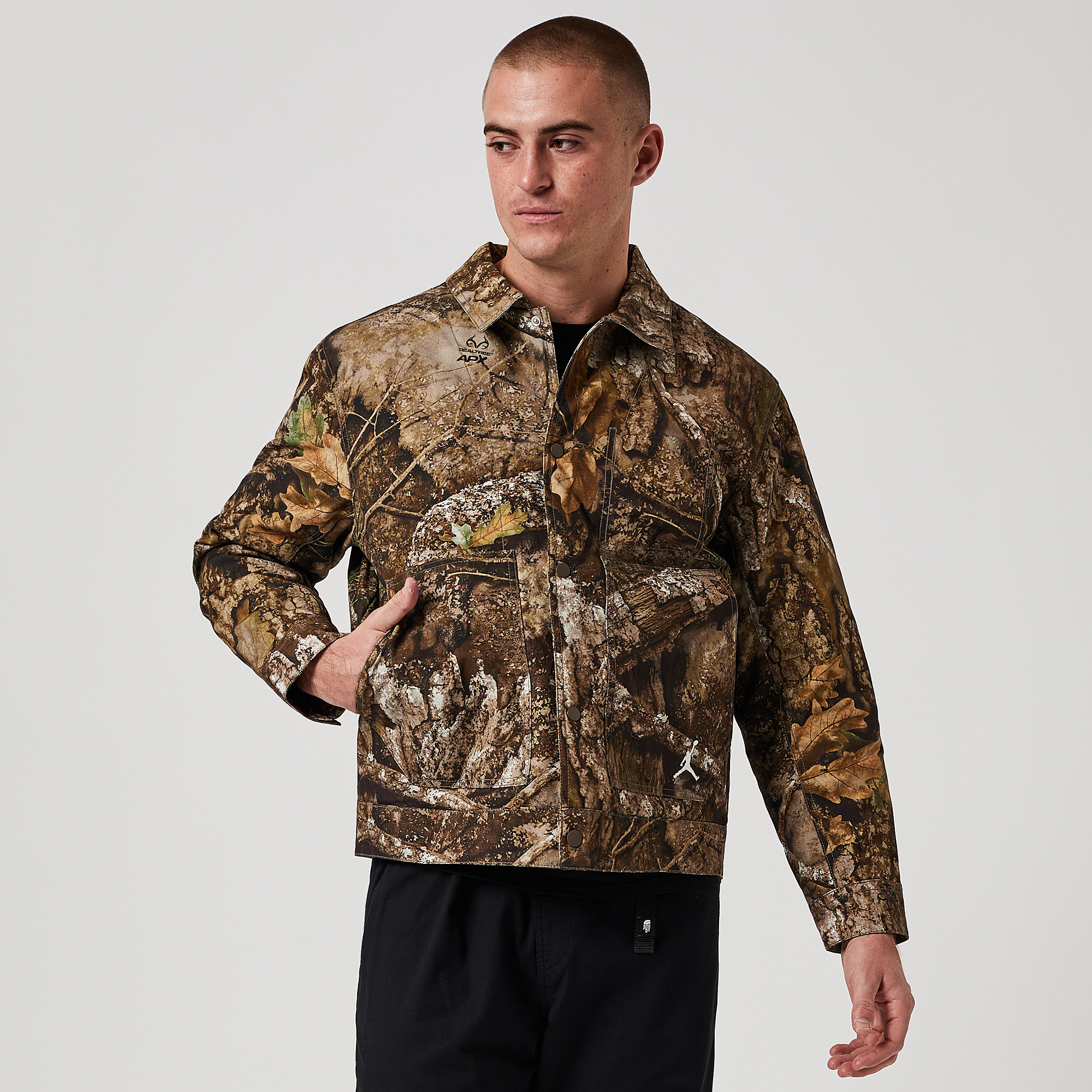 Jordan Flight Chicago Realtree Jacket Medium Olive Sail Brown