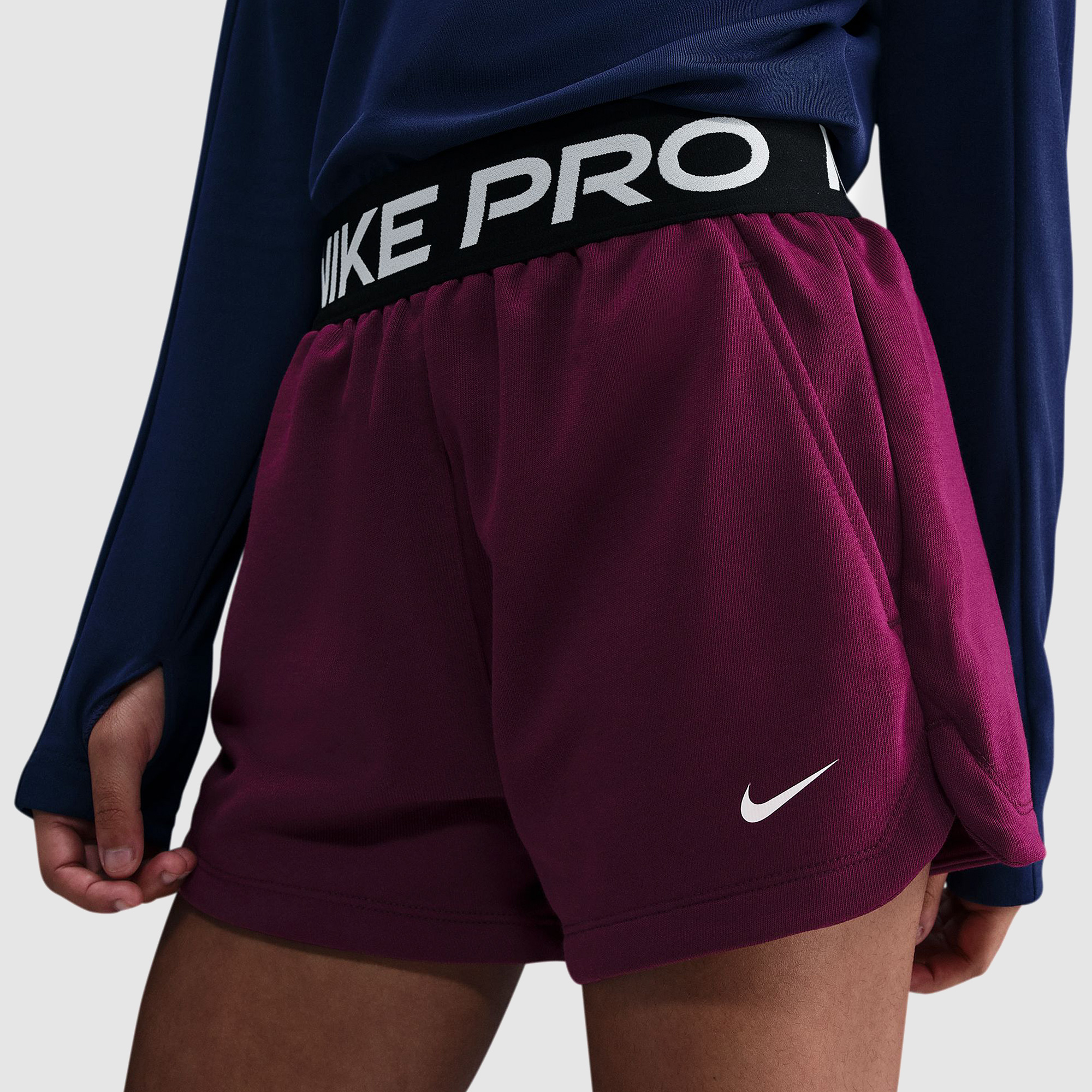 Nike Pro Older Girls Fleece Dri Fit Shorts 8 15Y Red