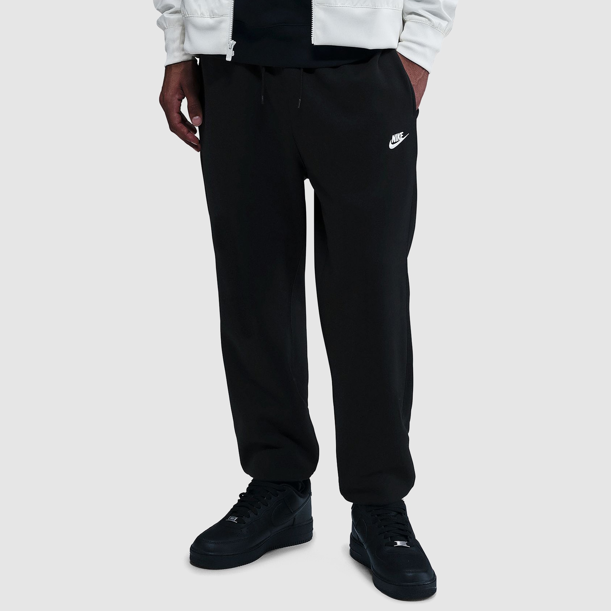 nike joggers black mens