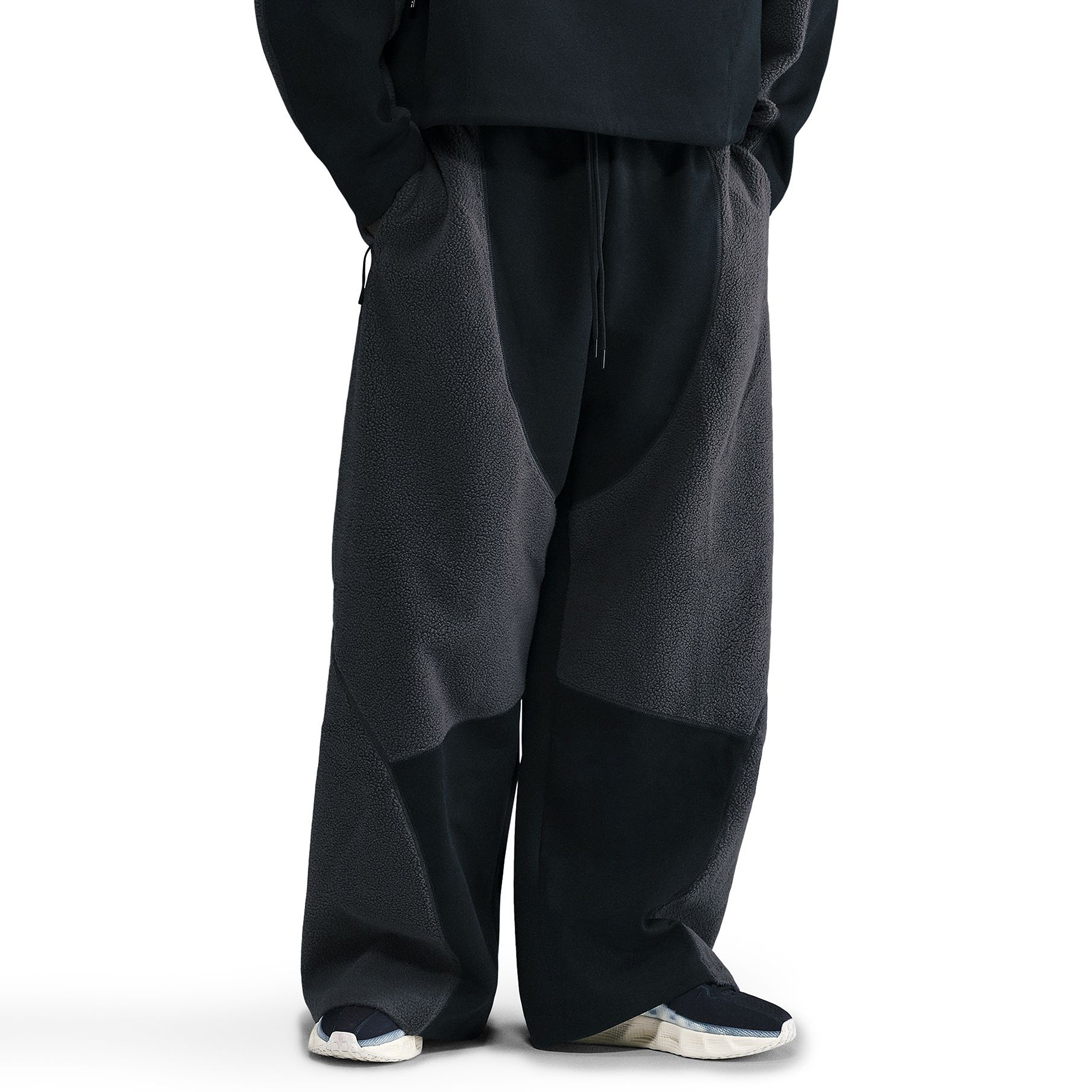 Nike Sportswear Tech Boreas Woven Trousers Black