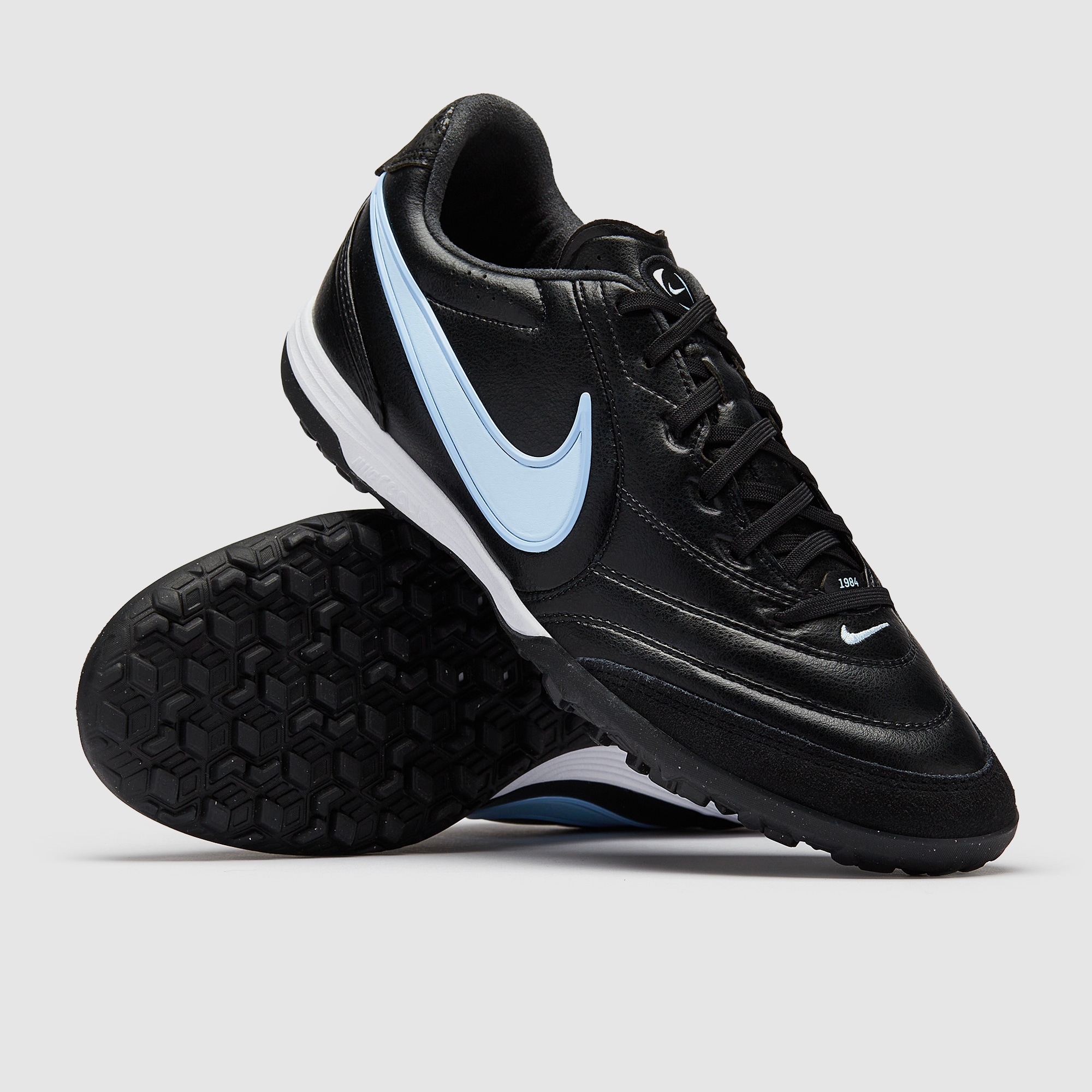 nike id astro turf trainers