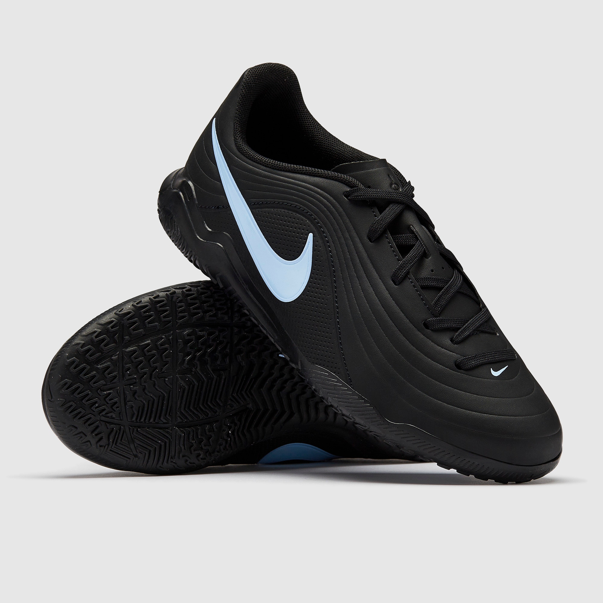 nike mini football shoes