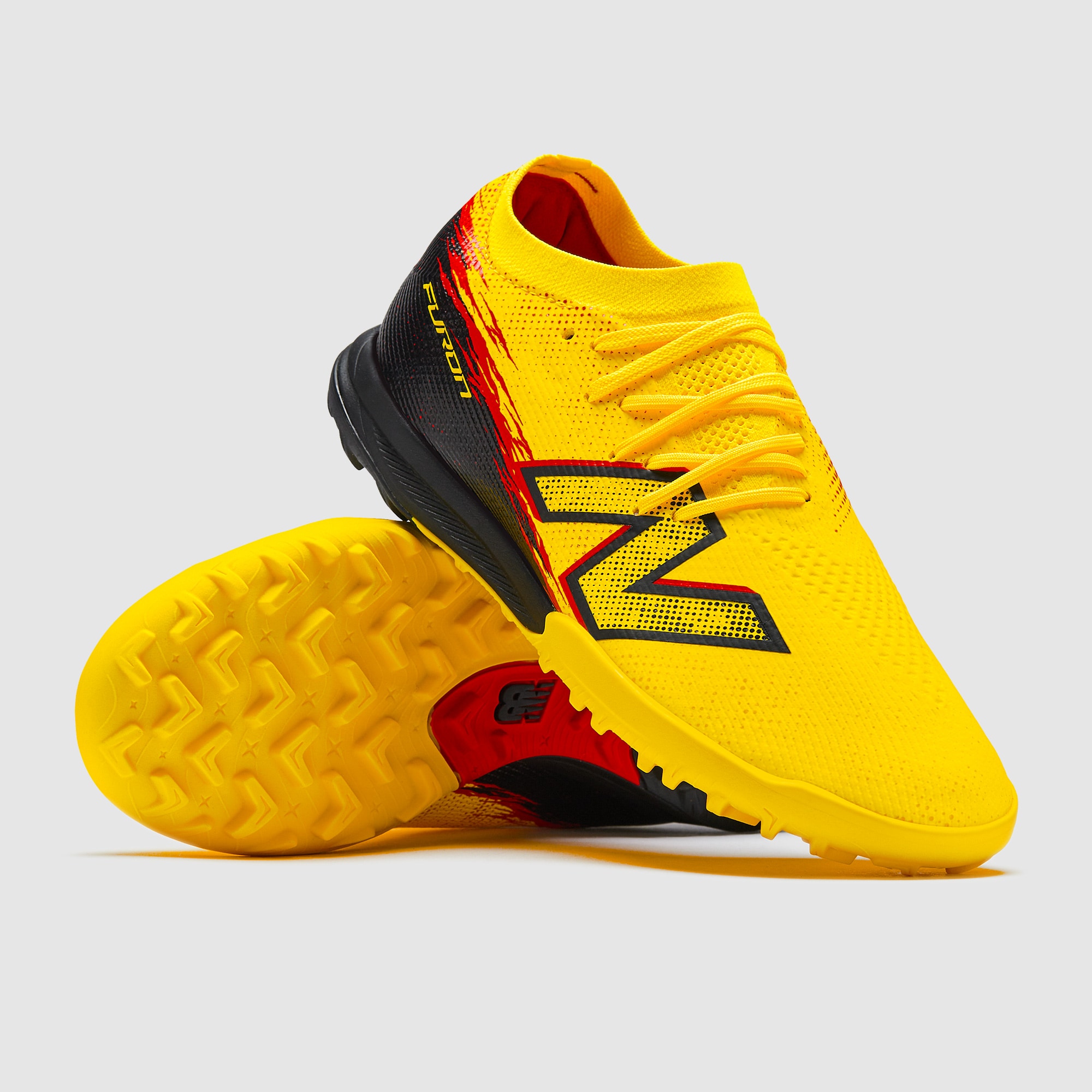 New Balance Furon V8 Elite TF