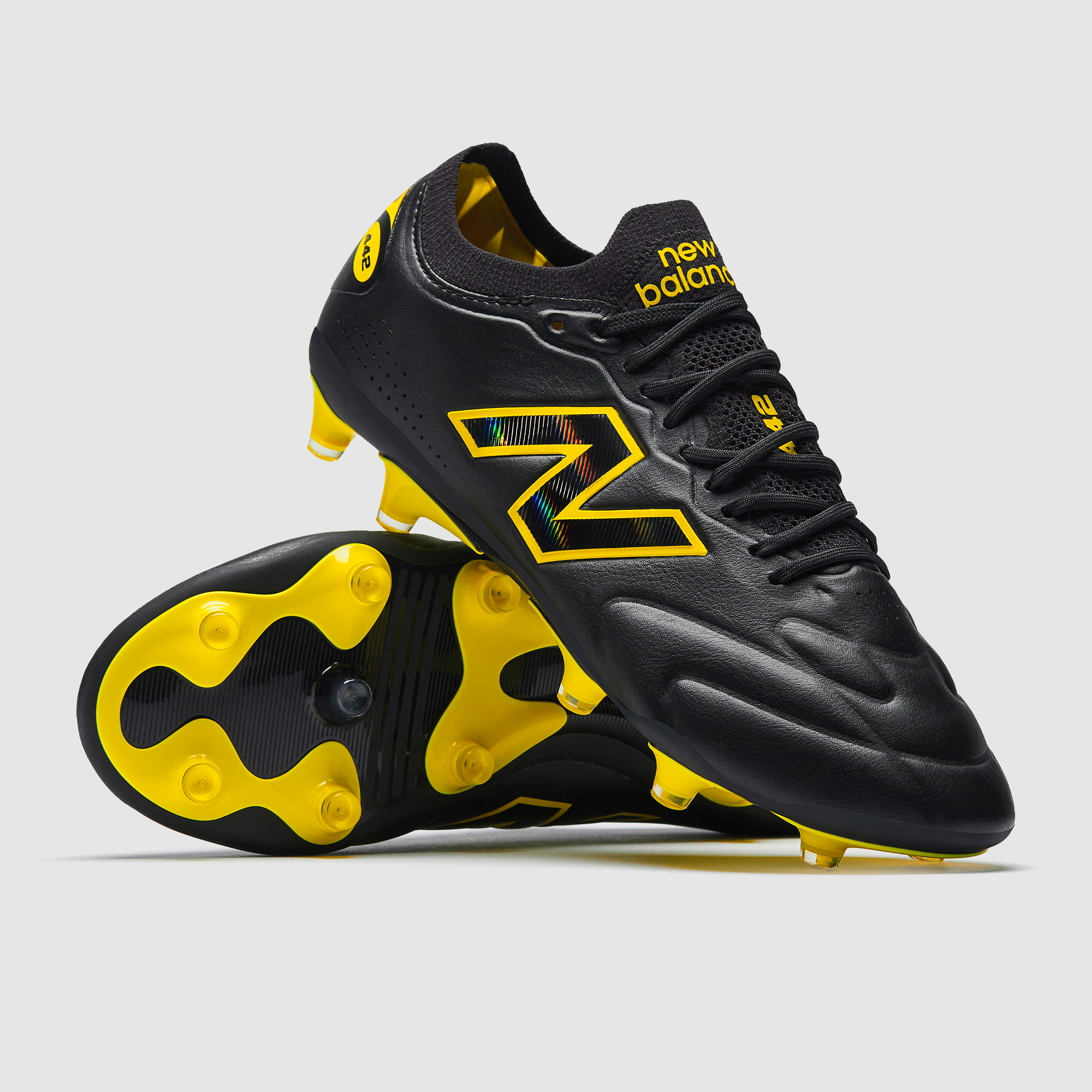 Miniature Chaussures De Foot 1:12 Par MAE Mini World - Fait Main Avec Boîte