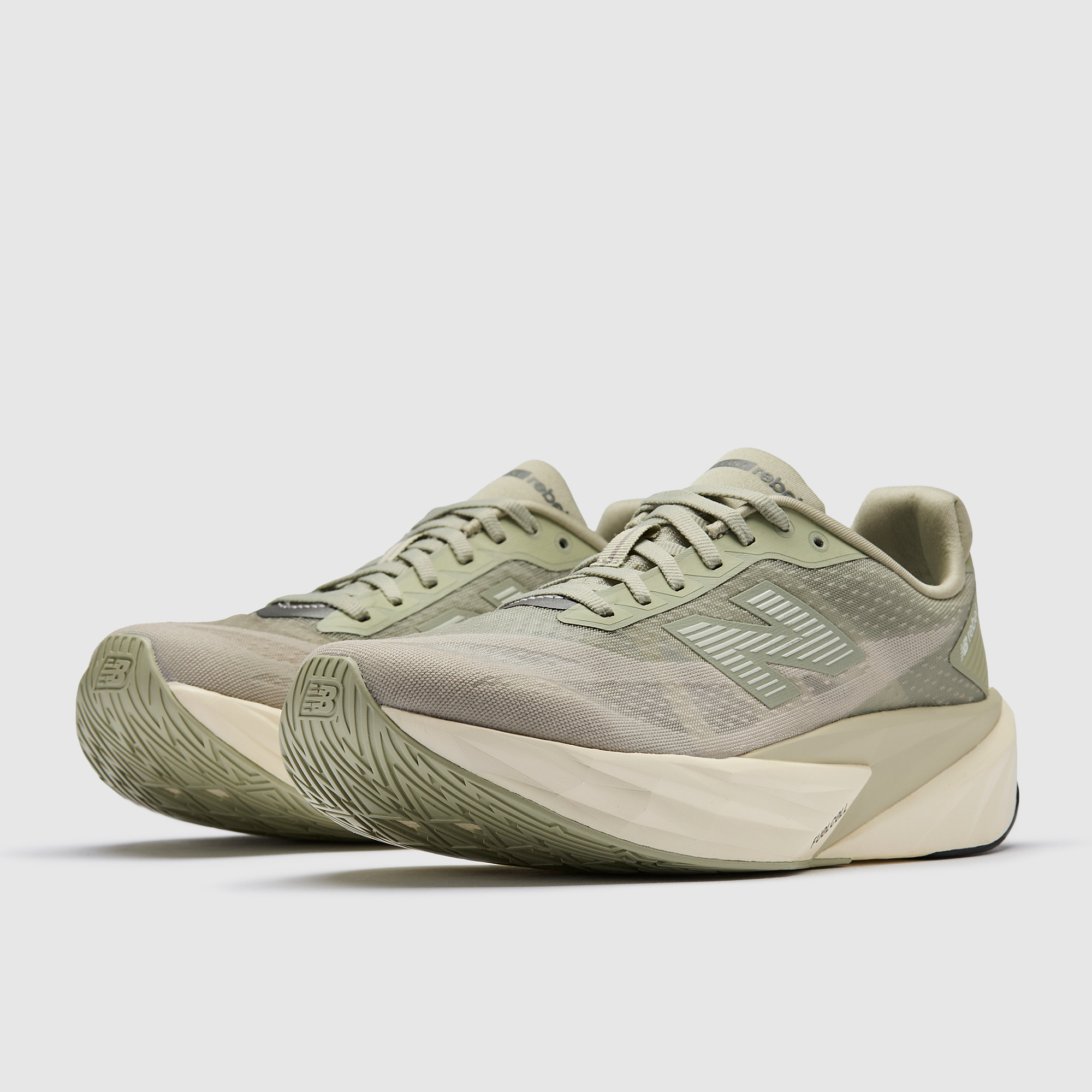 New Balance Fuelcell Rebel V5 Olivine Shipyard Grey