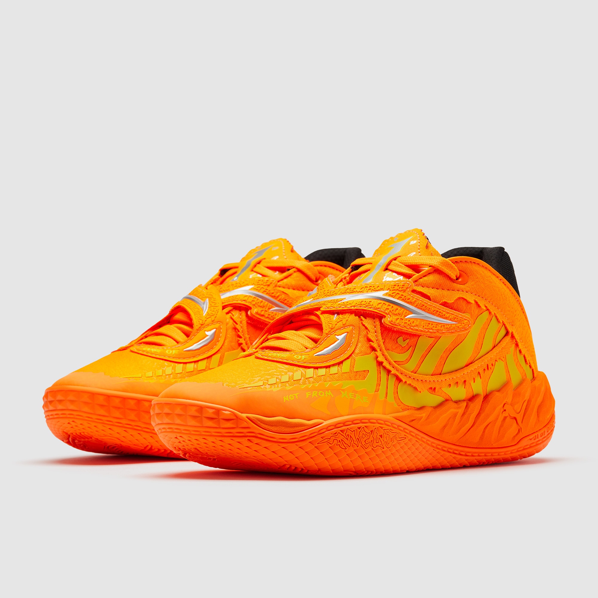 colorful youth basketball shoes