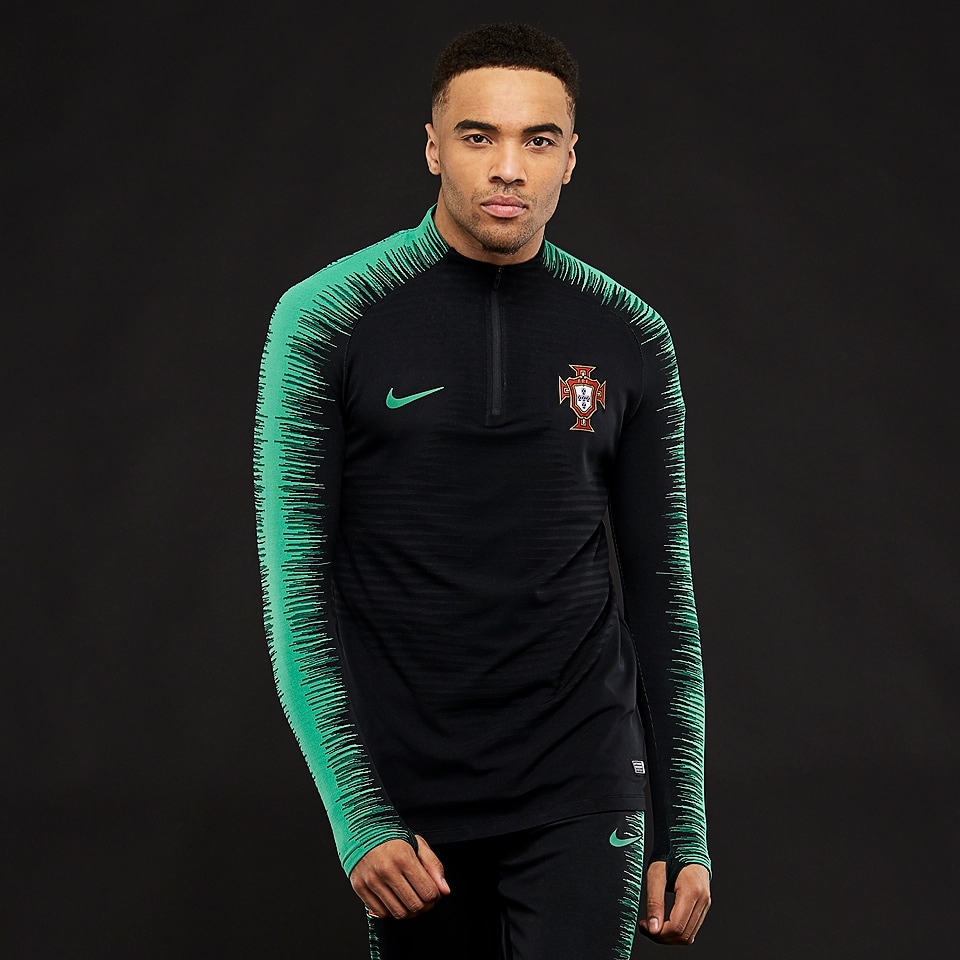 Nike portugal. Спортивный костюм найк Португалия. Nike Vapor Knit Football Jersey. Спортивный костюм Puma EVO Knit.