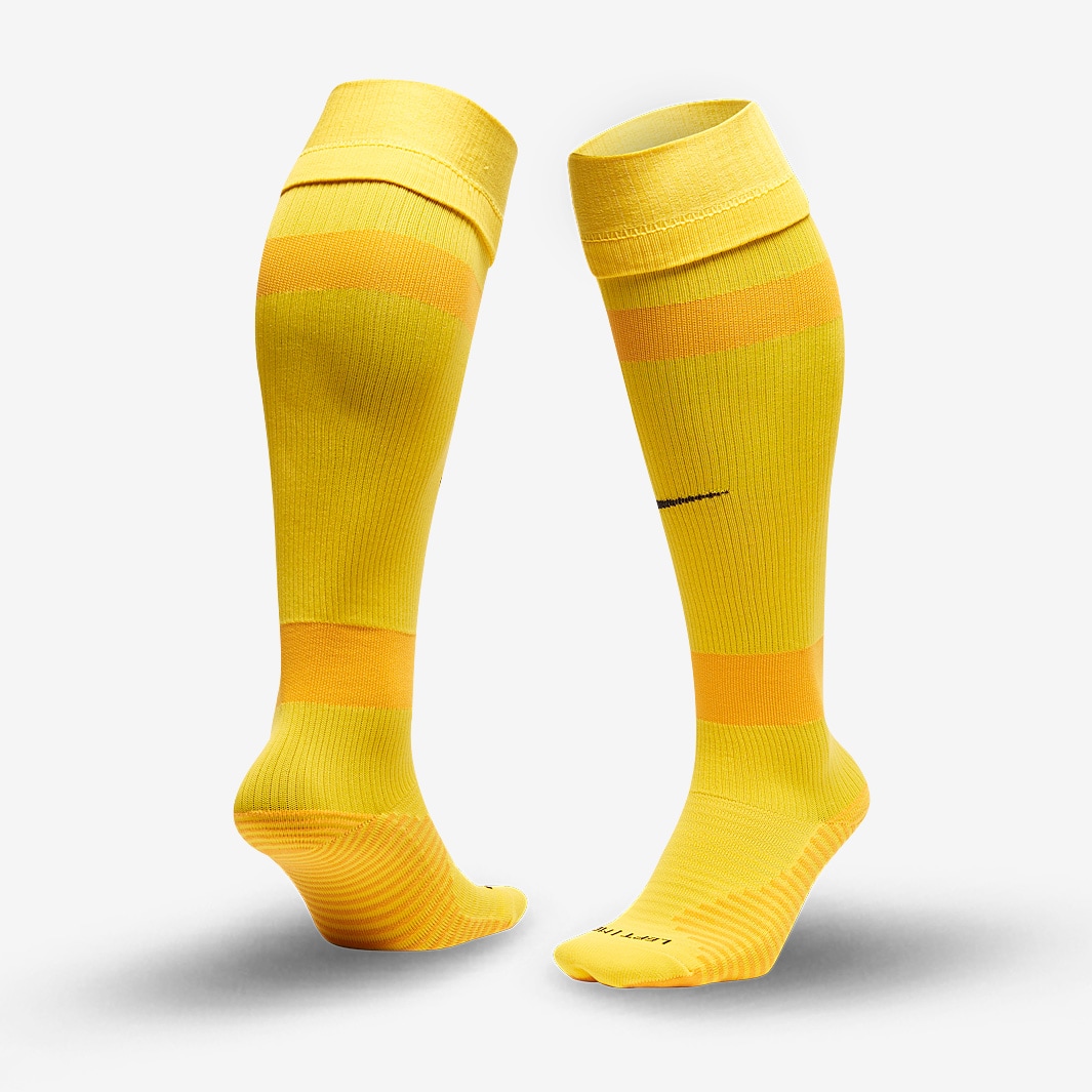 mens yellow nike socks