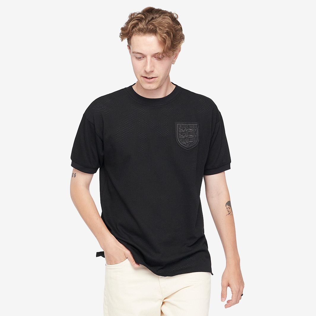 black england football shirt