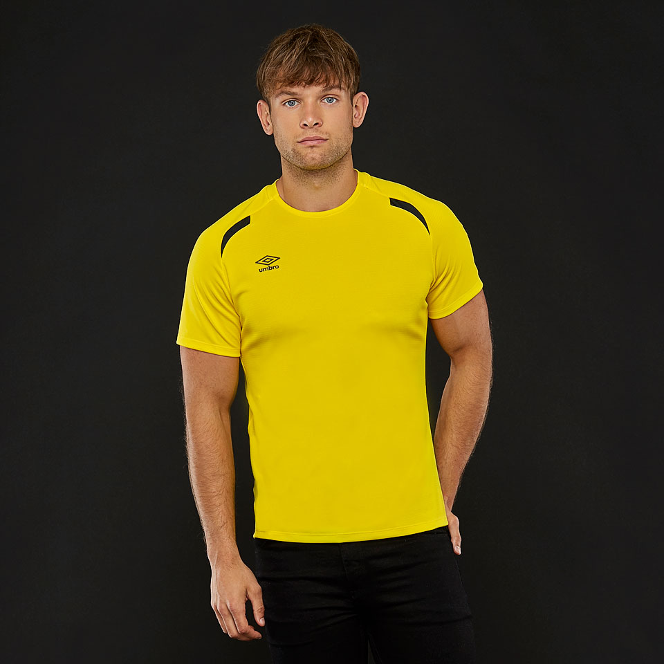 Umbro Training Poly Tee Yellow