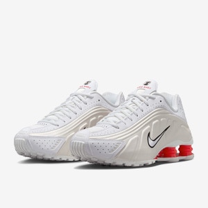 Nike Sportswear Shox R4 para mujer | Pro:Direct Soccer