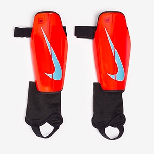 Protège-Tibias Nike Charge | Pro:Direct Soccer